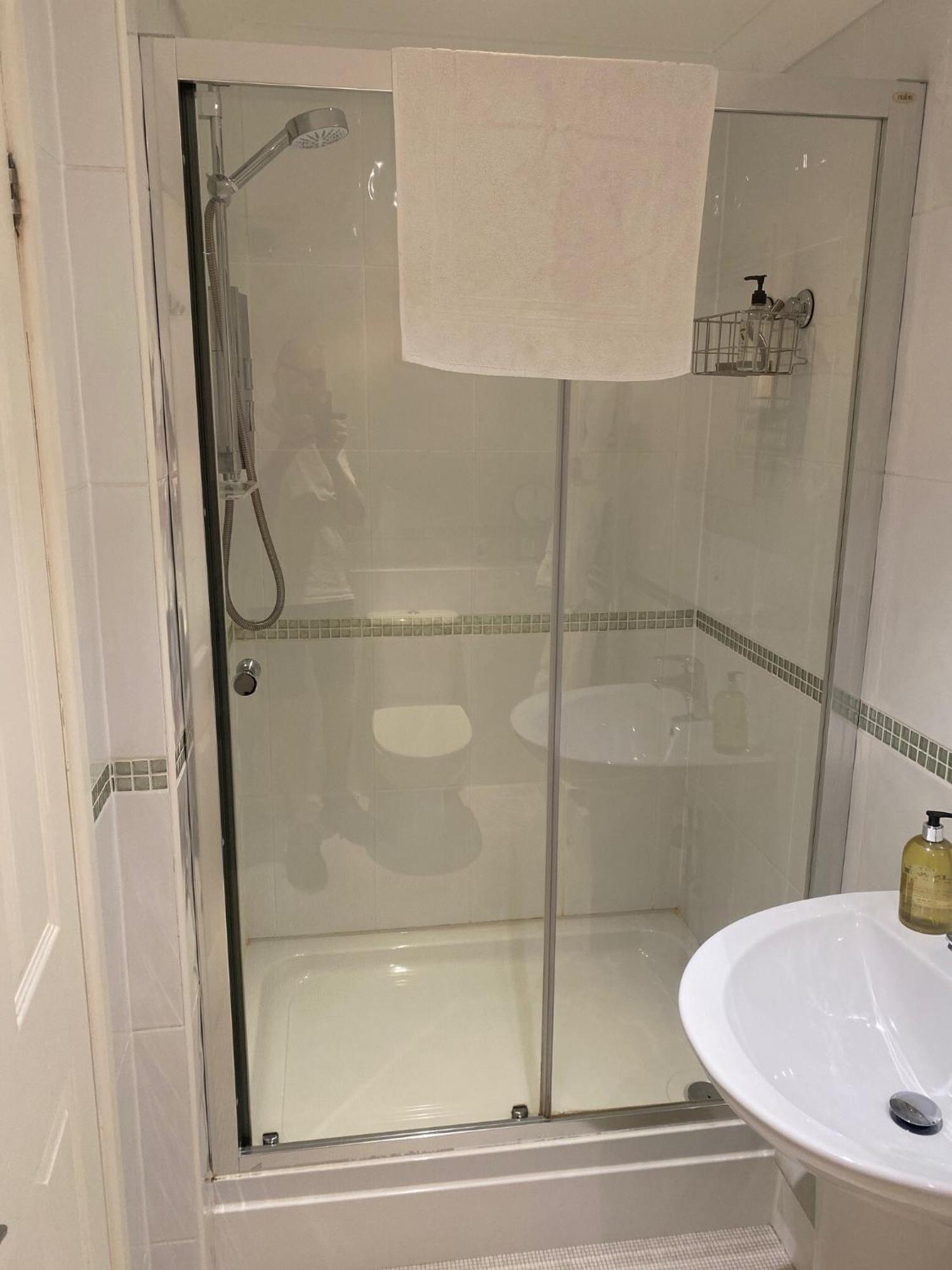 Gretenham B&B Swanage Room photo
