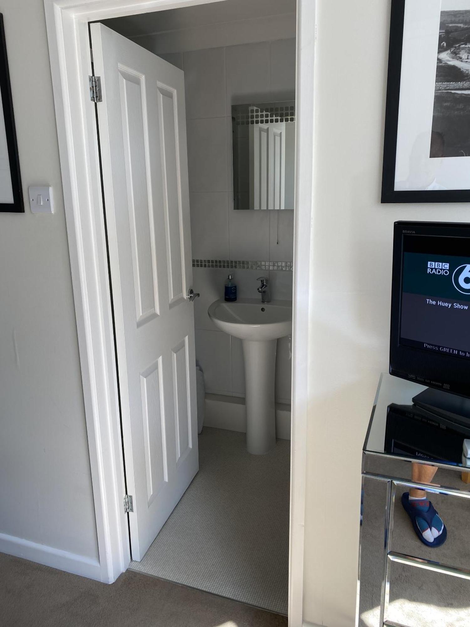Gretenham B&B Swanage Room photo