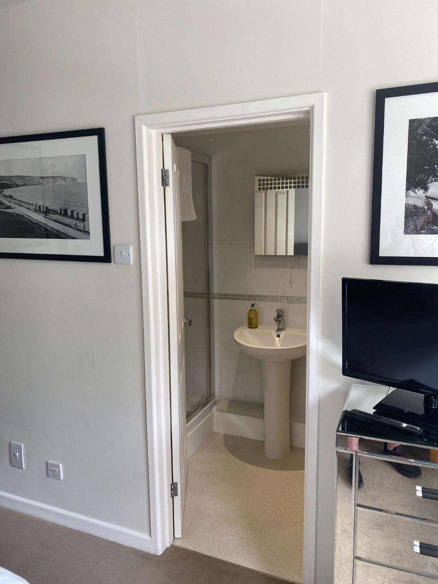 Gretenham B&B Swanage Room photo